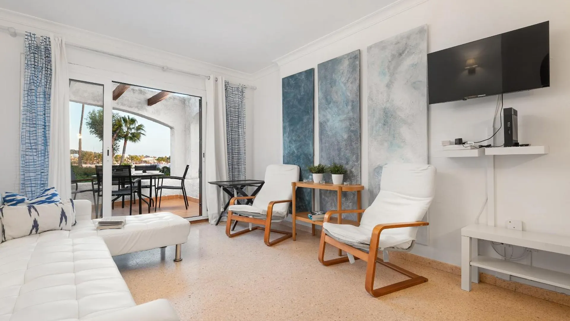 Carabela Chic Apartment Alcudia  Spain