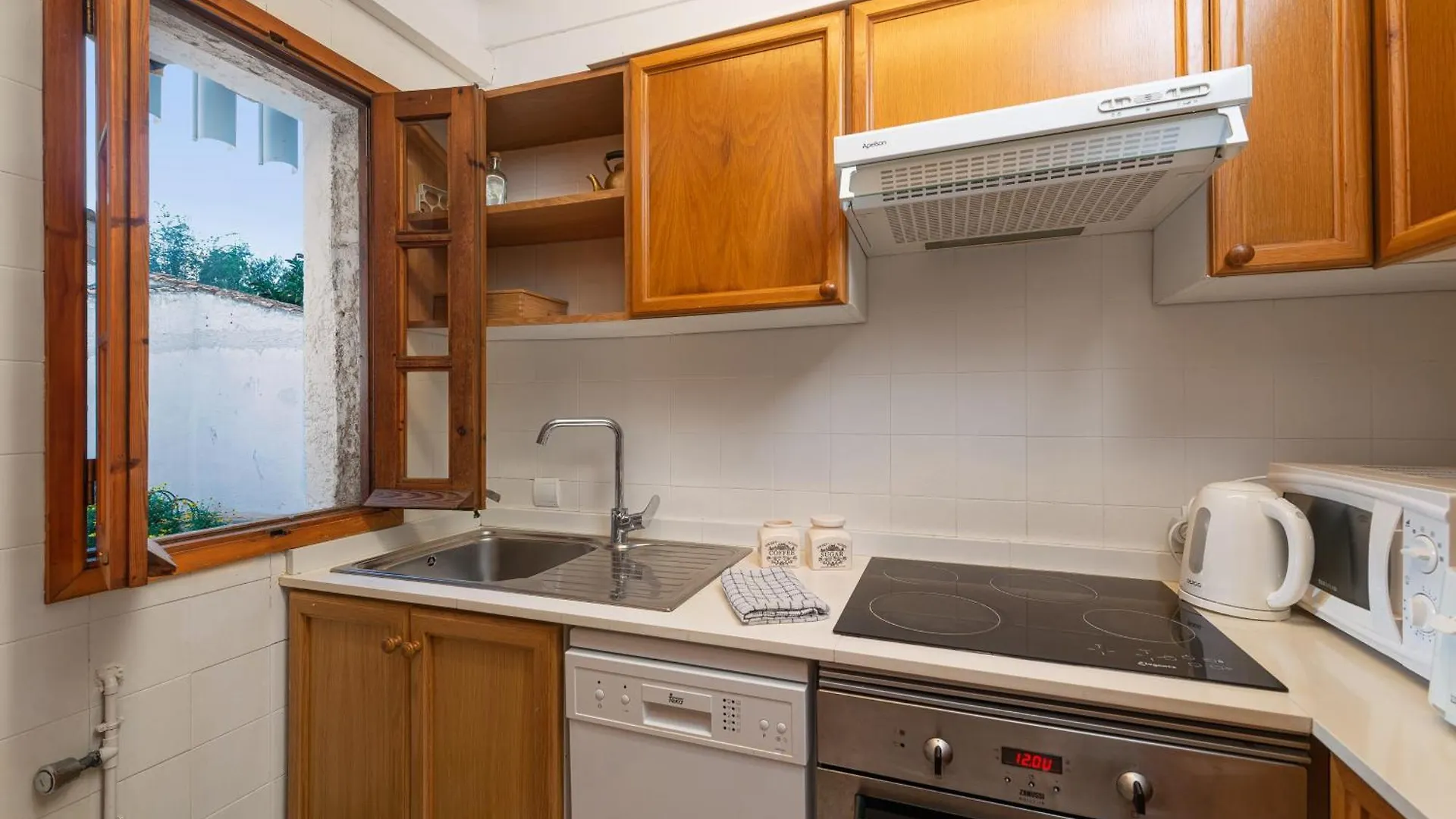 Carabela Chic Apartment Alcudia   Alcudia (Mallorca)